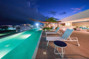 Studio with Rooftop Pool, Gym - at L Condos - Lidia